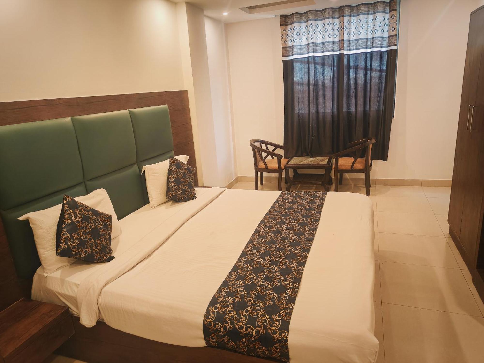 Hotel De Tark A Family Hotel Near Igi Airport Delhi Nuova Delhi Esterno foto