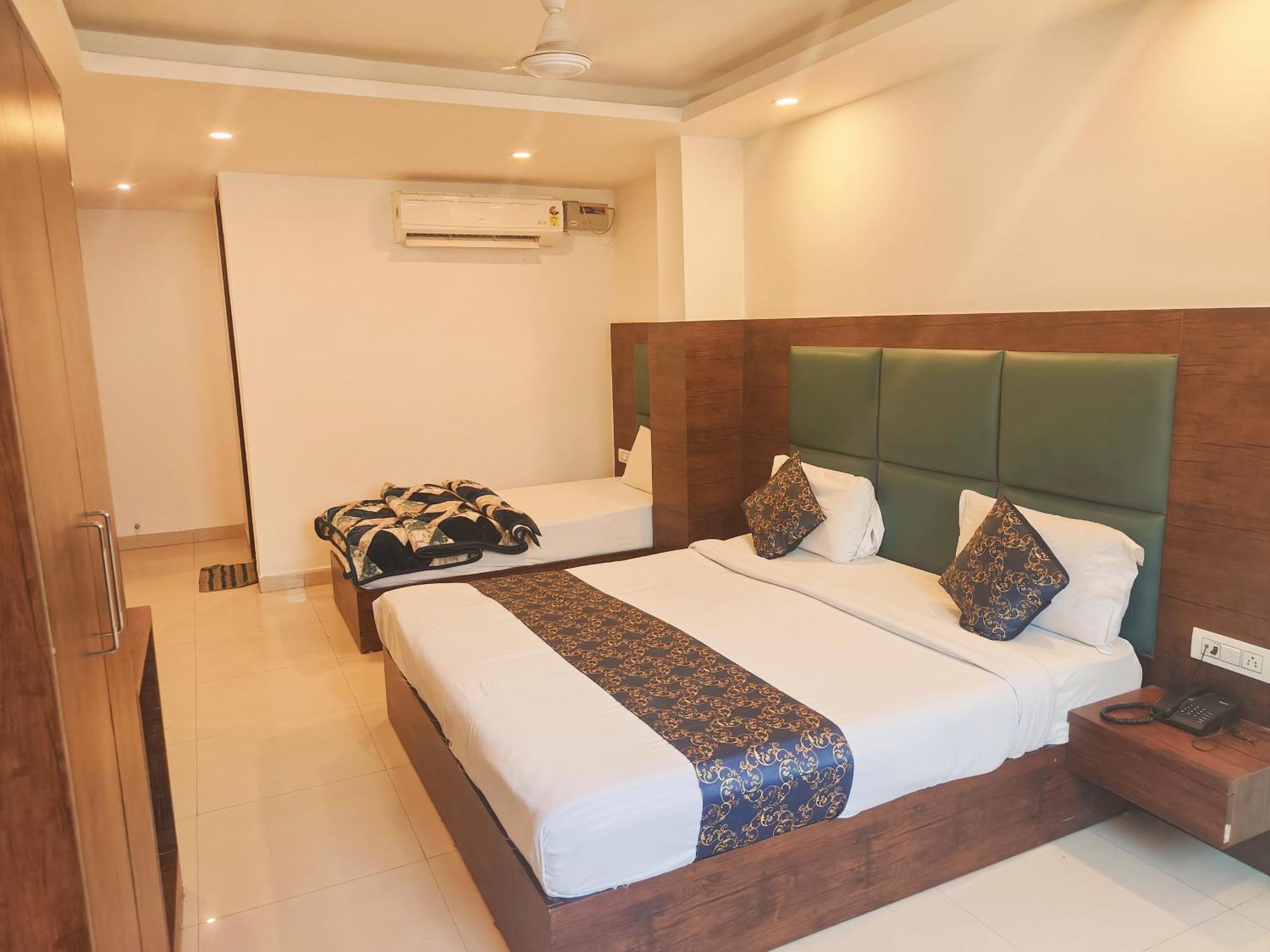 Hotel De Tark A Family Hotel Near Igi Airport Delhi Nuova Delhi Esterno foto